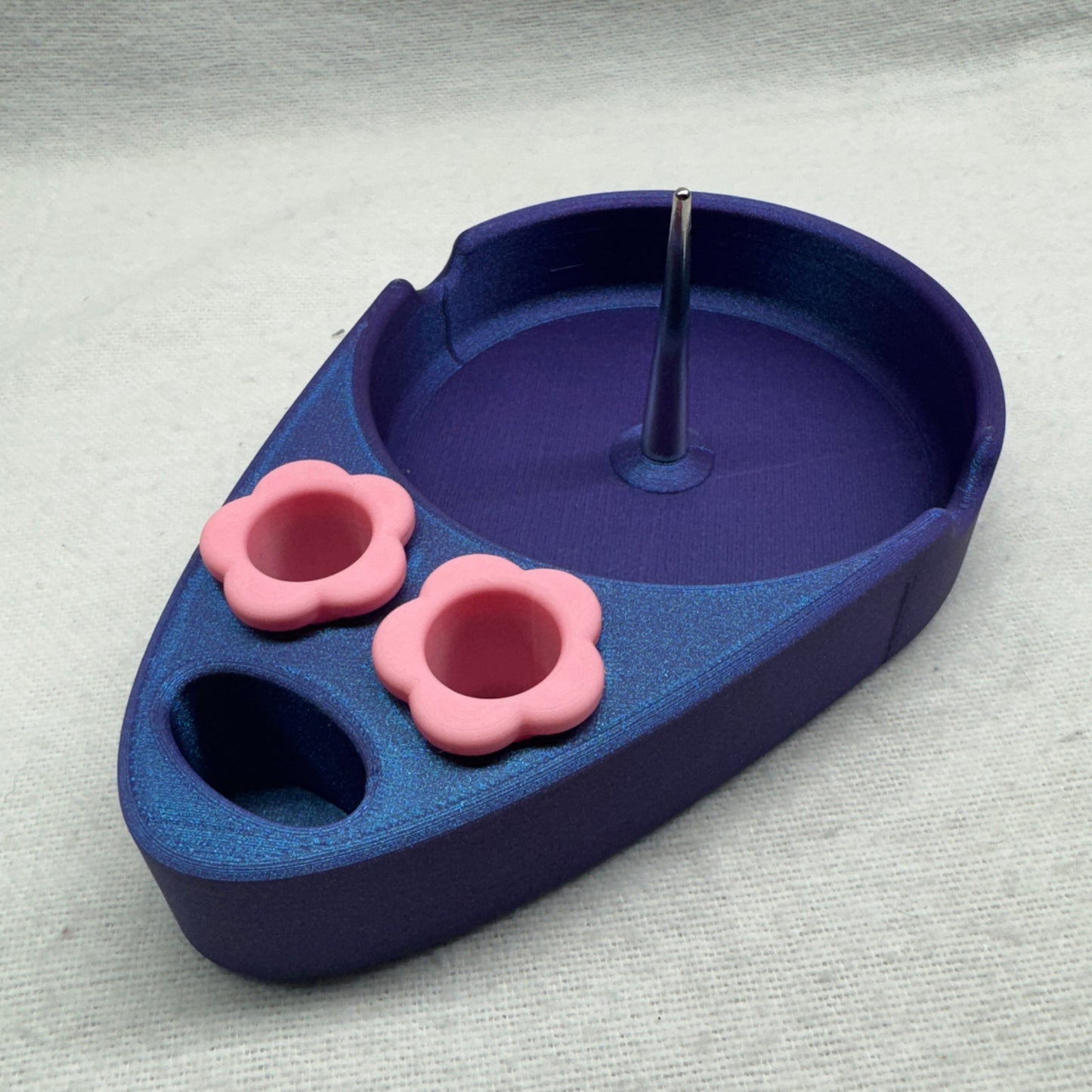 Debowler Ashtray with with holder for glass and lighter.