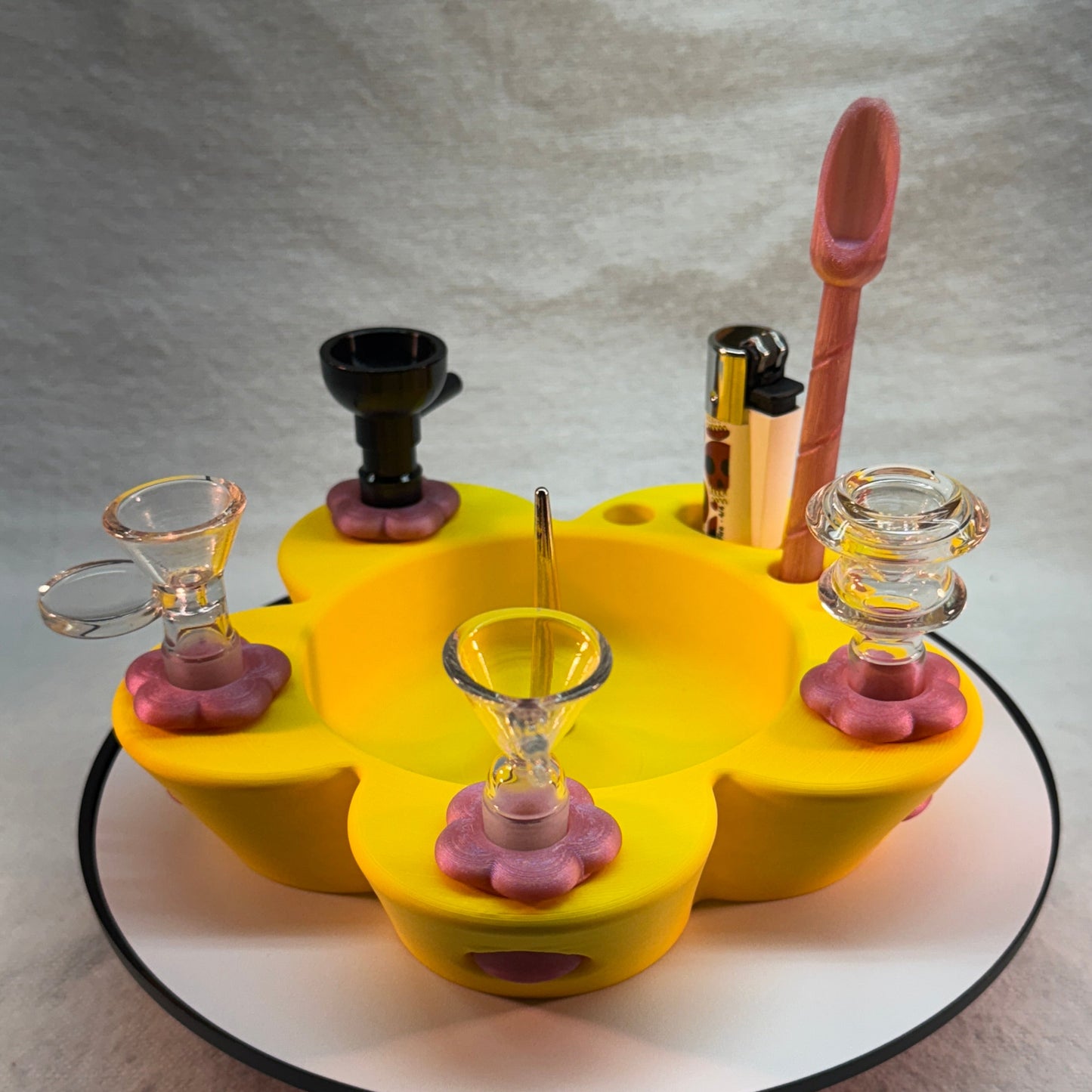 Flower Debowler Ashtray with Metal Spike.